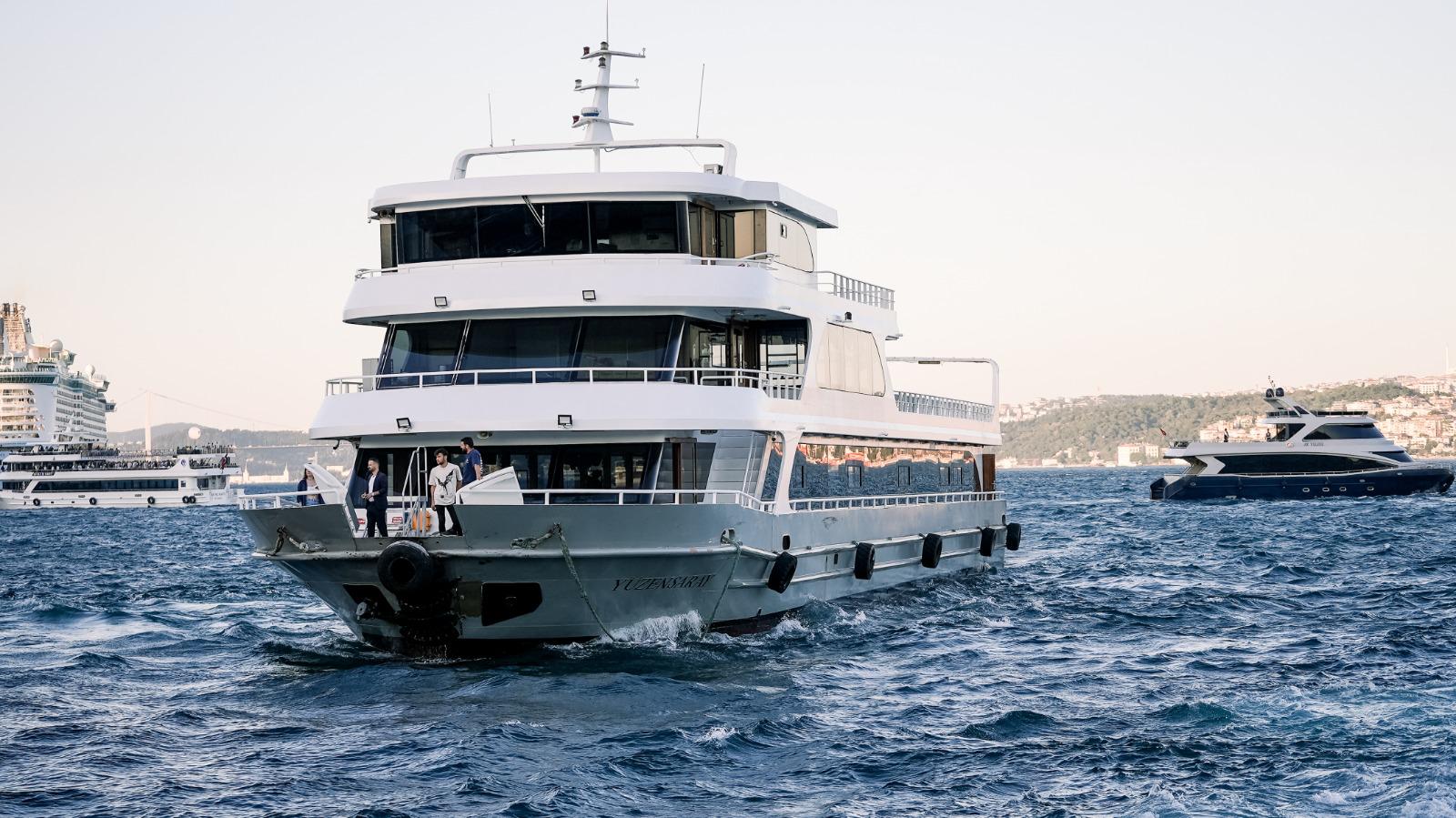 Morning Cruise along the Bosphorus with Breakfast