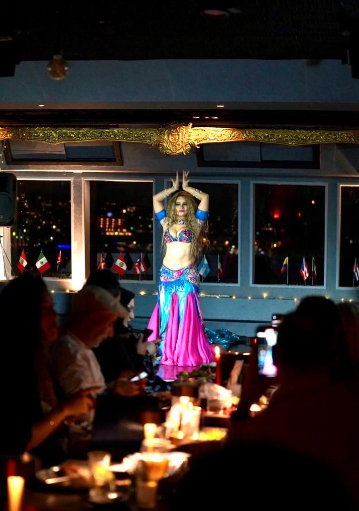 CRAZY SALE - VIP FRONT TABLE (NON ALCOHOL) - NO PICKUP DROP OFF